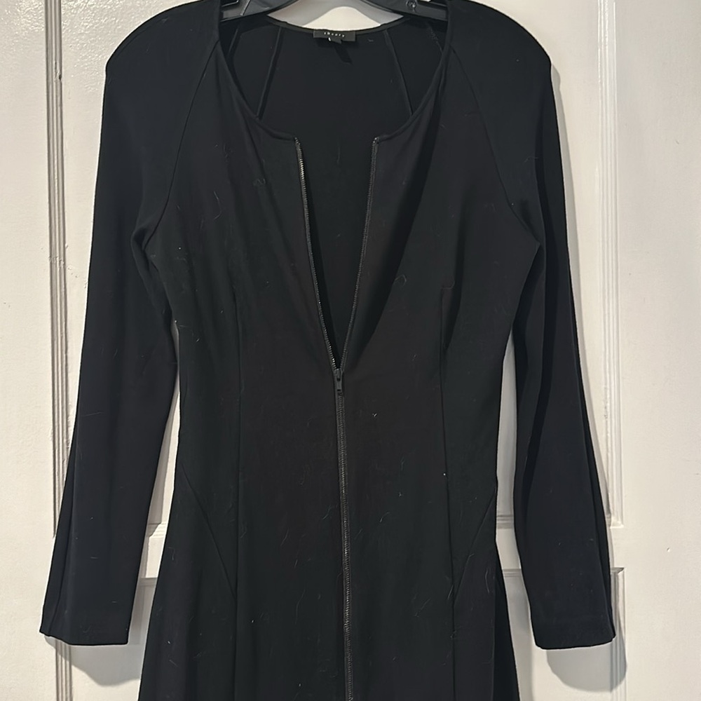 Theory Chayenne Zip Fromt Black Dress! - Picture 4 of 5
